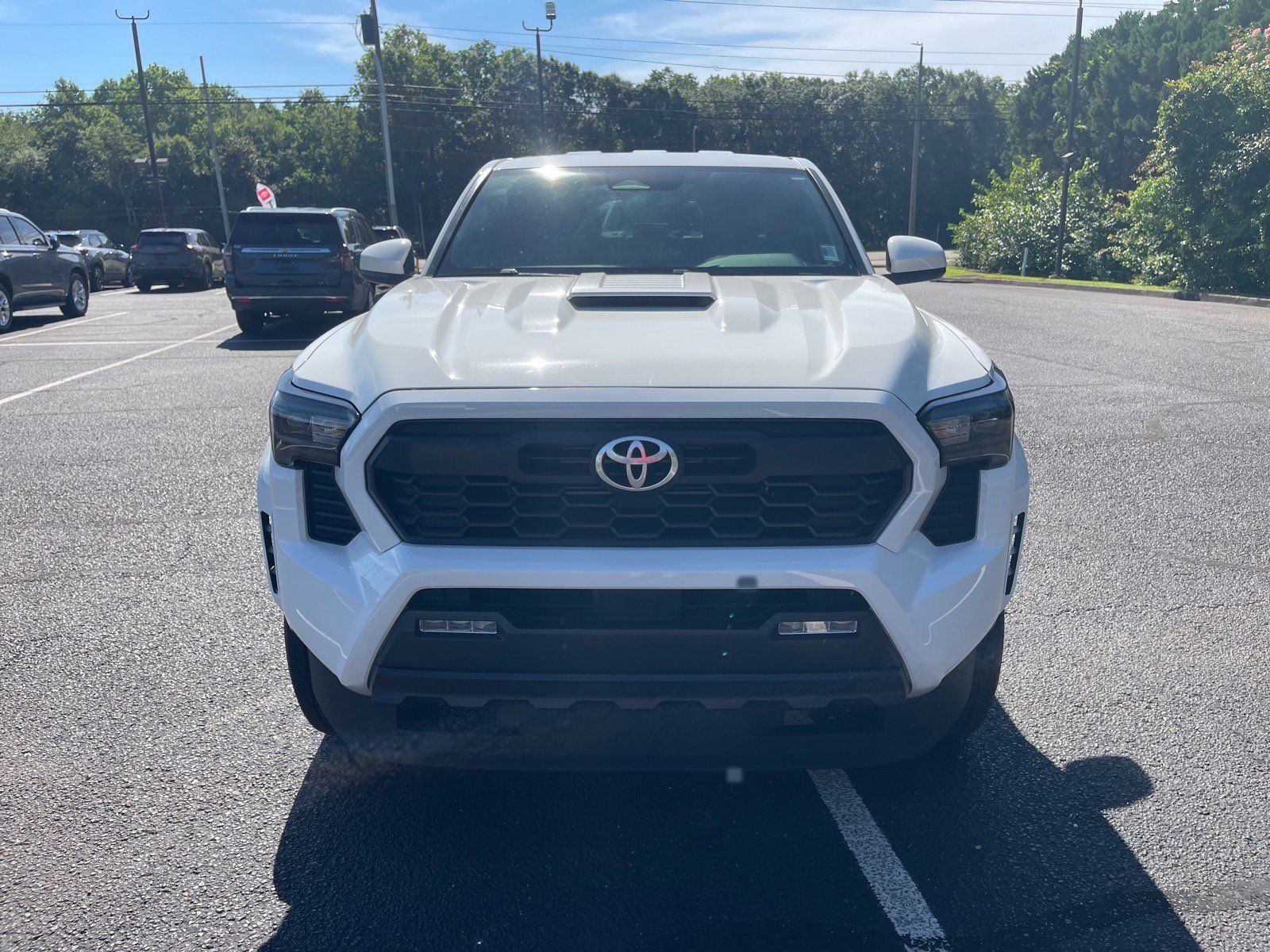 Used 2024 Toyota Tacoma TRD Sport AWD/4WD image 2