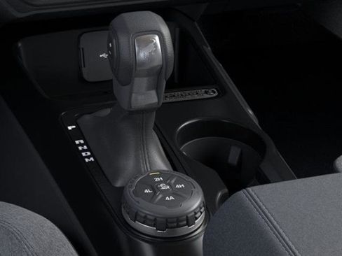 New 2026 Ford Bronco 2-Door w/ Sasquatch Package image 17