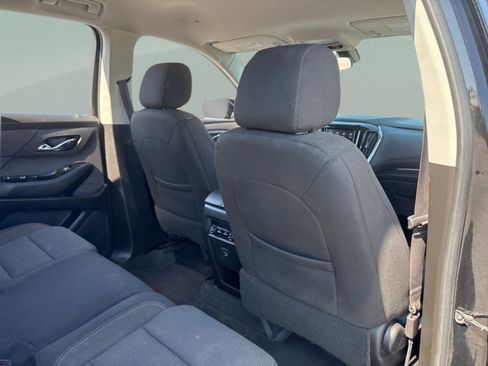 Used 2020 Chevrolet Traverse LS image 34