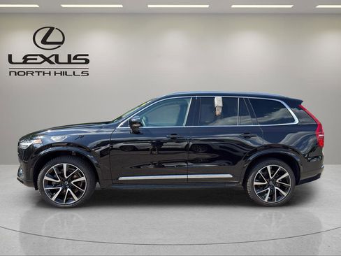 Used 2024 Volvo XC90 B6 Ultimate w/ Protection Package Premier AWD/4WD image 9