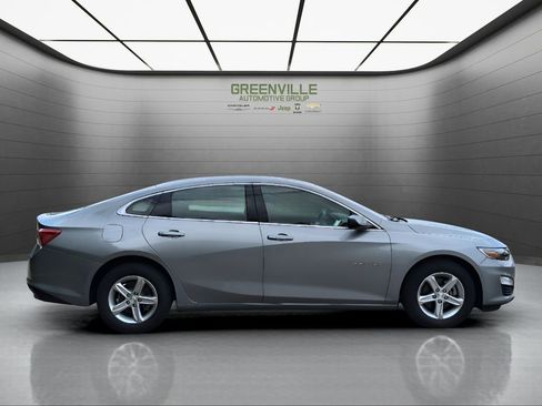 New 2025 Chevrolet Malibu LS w/ LPO, Floor Liner Package image 7