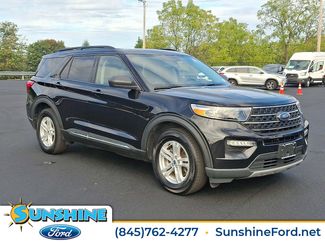 Certified 2022 Ford Explorer XLT w/ Equipment Group 202A image 1