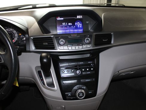 Used 2012 Honda Odyssey EX-L image 12