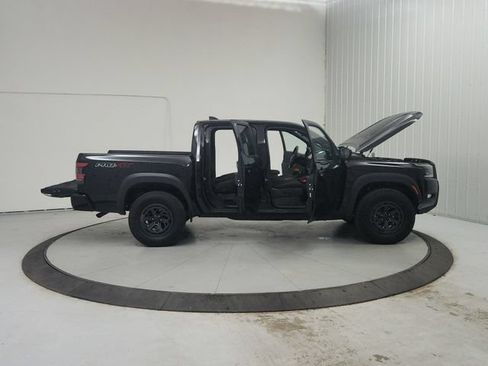 Used 2026 Nissan Frontier PRO-4X AWD/4WD image 17