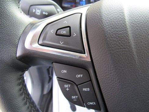 Used 2024 Ford Edge SEL w/ Convenience Package AWD/4WD image 13