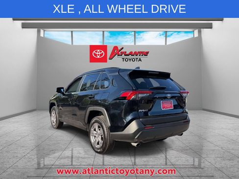 Certified 2024 Toyota RAV4 XLE AWD/4WD image 6