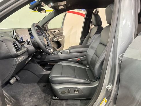 New 2026 Chevrolet Traverse LT AWD/4WD image 8