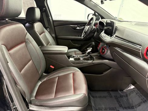 Used 2025 Chevrolet Blazer RS image 21