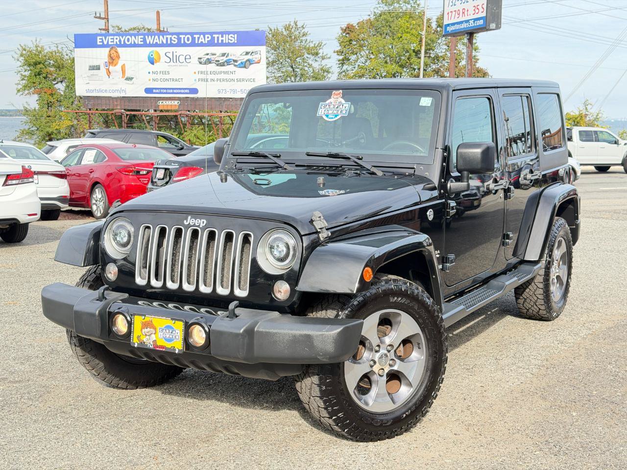 Used 2016 Jeep Wrangler Unlimited Sahara w/ Connectivity Group AWD/4WD image 91