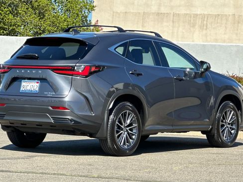 Used 2025 Lexus NX 350h AWD w/ Accessory Package (2T) image 2