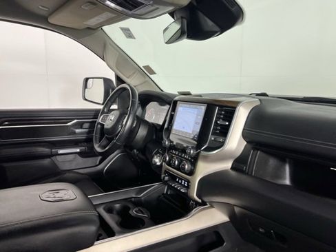 Certified 2022 RAM 1500 Laramie image 22