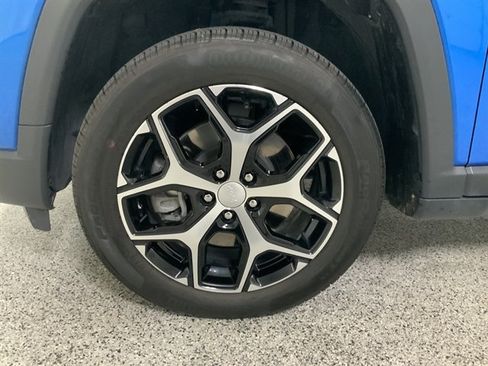 Used 2024 Jeep Compass Limited AWD/4WD image 10