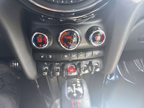 Used 2015 MINI Cooper S FWD image 17