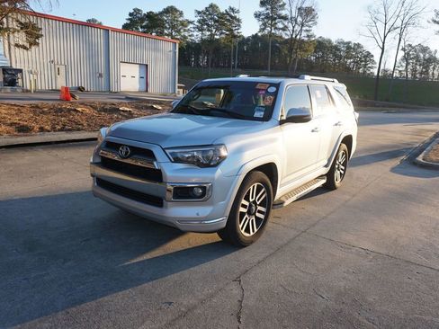 Used 2018 Toyota 4Runner Limited image 23