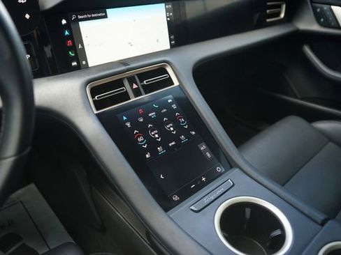 Used 2022 Porsche Taycan RWD image 29