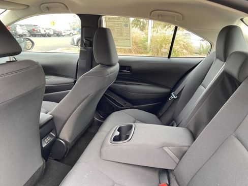 Used 2024 Toyota Corolla LE image 16