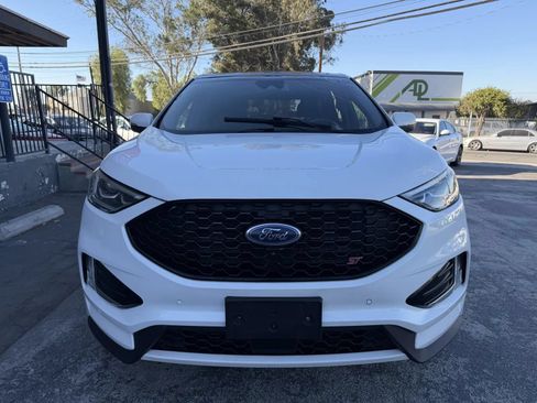 Used 2020 Ford Edge ST w/ Equipment Group 401A AWD/4WD image 2