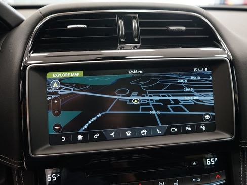 Used 2020 Jaguar F-PACE SVR AWD/4WD image 8