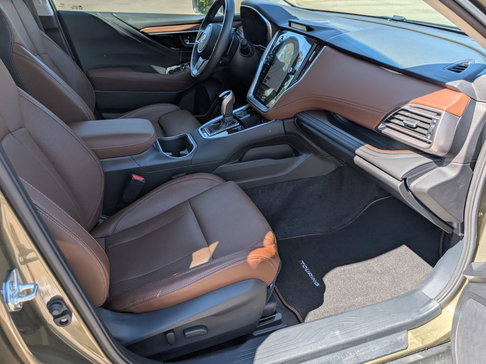 Used 2021 Subaru Outback Touring XT AWD/4WD image 18