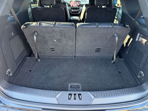 Used 2025 Ford Explorer ST-Line image 15