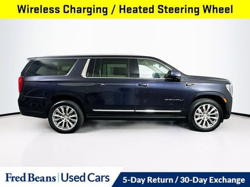 Used 2023 GMC Yukon XL Denali AWD/4WD image 13