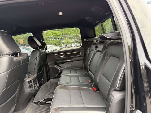 Used 2025 RAM 1500 Laramie w/ Sport Appearance Package AWD/4WD image 10