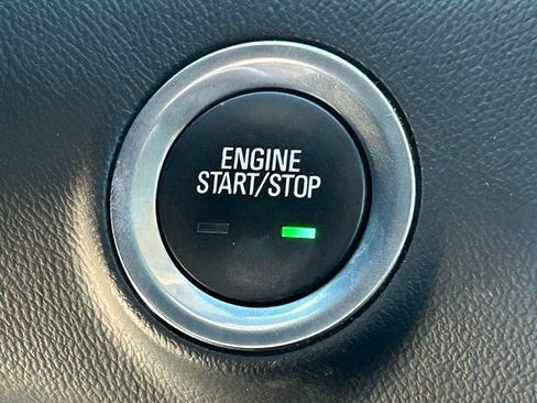 Used 2023 GMC Terrain SLE image 14