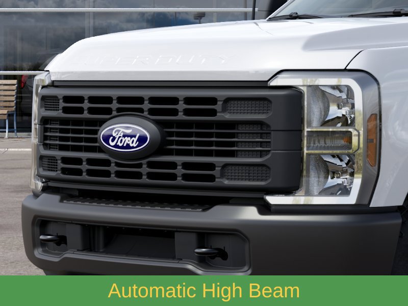 New 2027 Ford F250 XL w/ XL Off-Road 35" Tire Pakckage AWD/4WD image 23