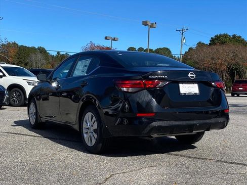 New 2025 Nissan Sentra S image 5