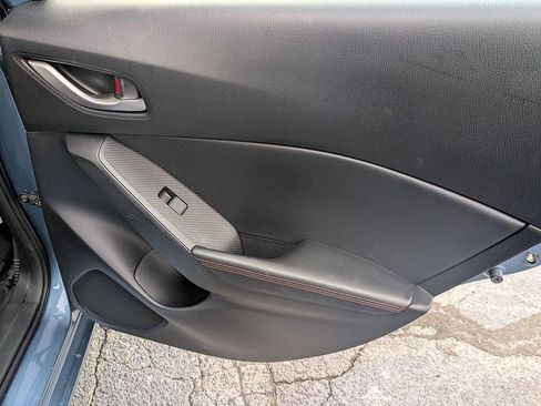 Used 2014 MAZDA MAZDA3 i Grand Touring image 30