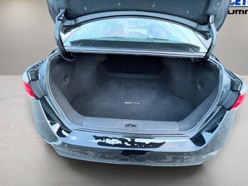 Used 2024 Nissan Sentra SV image 12