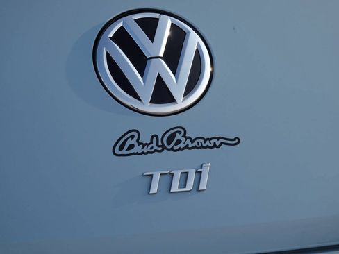 Used 2014 Volkswagen Beetle TDI FWD image 48