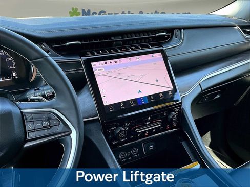 Used 2023 Jeep Grand Cherokee L Limited AWD/4WD image 12