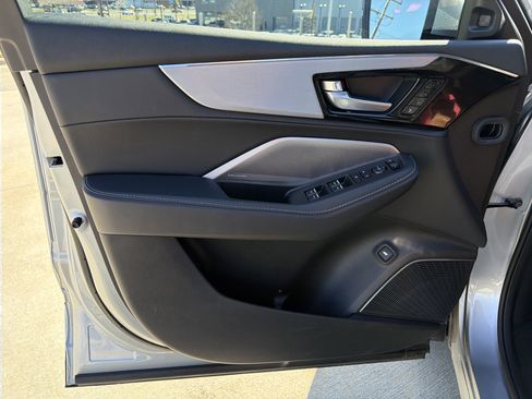 Certified 2026 Acura MDX FWD w/ Technology Package image 14