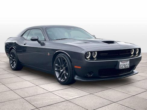 Used 2020 Dodge Challenger R/T Scat Pack w/ Plus Package image 2