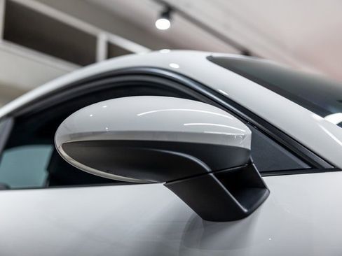 Used 2020 Porsche 718 Cayman GT4 image 14