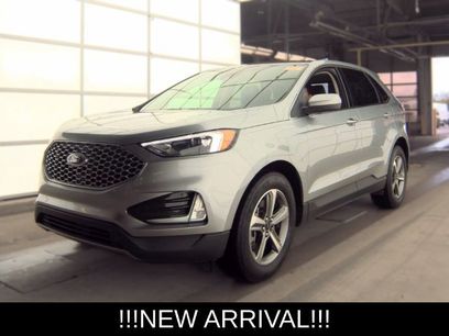 Used 2024 Ford Edge SEL w/ Convenience Package