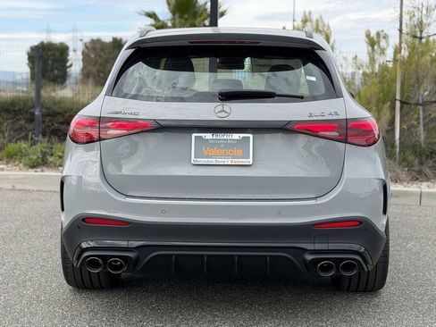 New 2026 Mercedes-Benz GLC 43 AMG 4MATIC image 9