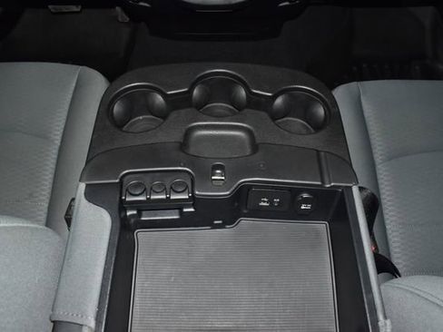 Certified 2016 RAM 1500 Express AWD/4WD image 19