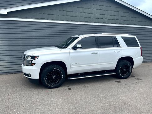 Used 2016 Chevrolet Tahoe LTZ image 12