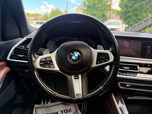Used 2022 BMW X5 M50i AWD/4WD image 24