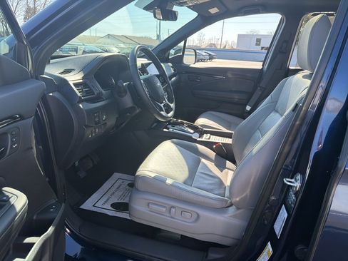 Used 2023 Honda Passport Elite image 17
