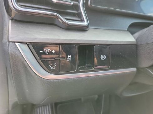 Certified 2023 Kia Sportage X-Line w/ X-Line Premium Package AWD/4WD image 33