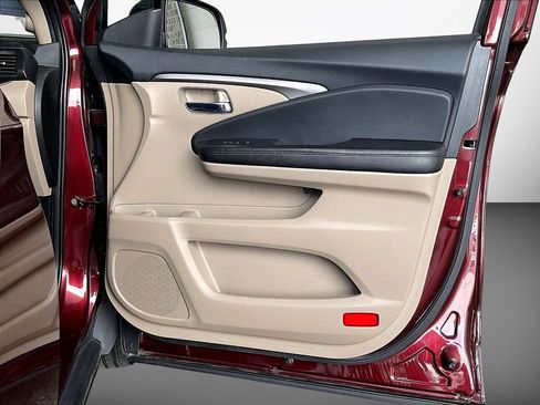 Certified 2018 Honda Pilot EX-L image 35