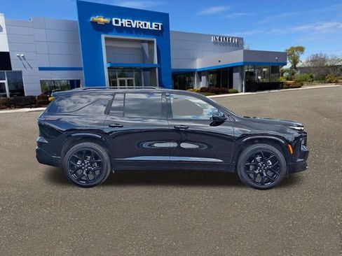 Used 2026 Chevrolet Traverse RS w/ LPO, Floor Liner Package AWD/4WD image 26