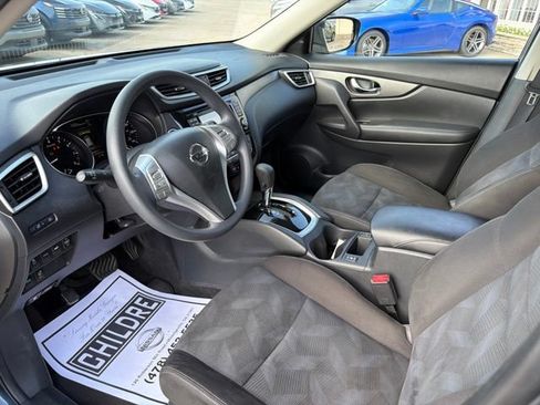 Used 2015 Nissan Rogue SV w/ SV Premium Package FWD image 11