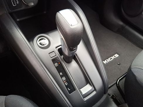 Certified 2024 Nissan Kicks S image 19