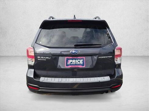 Used 2018 Subaru Forester 2.5i Premium AWD/4WD image 7