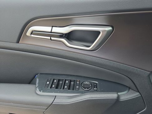 New 2026 Kia Sportage EX w/ EX Panorama Roof Package image 30