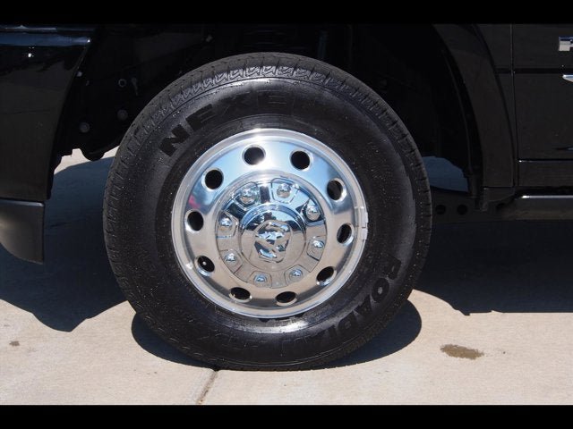 Used 2024 RAM 3500 Limited AWD/4WD image 10